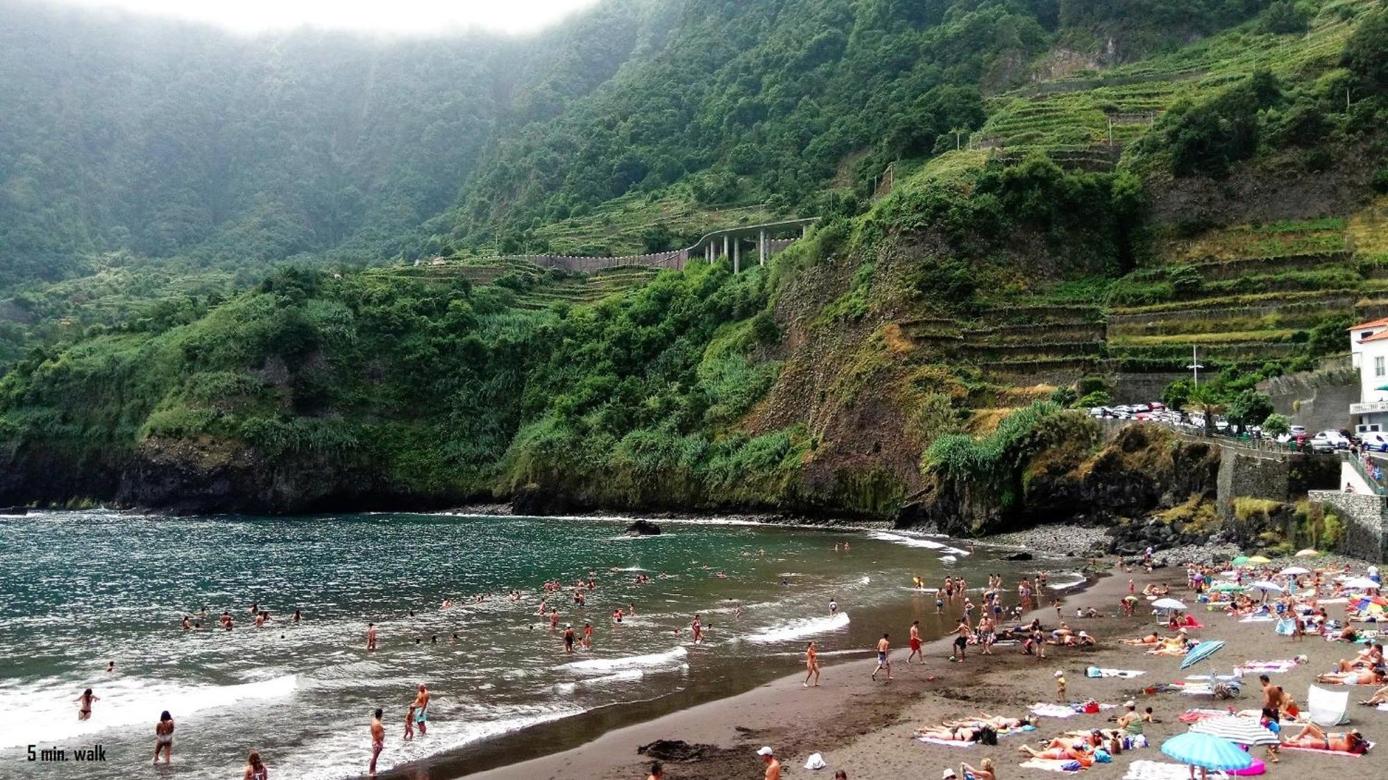Amelia's House * Seixal (Madeira)